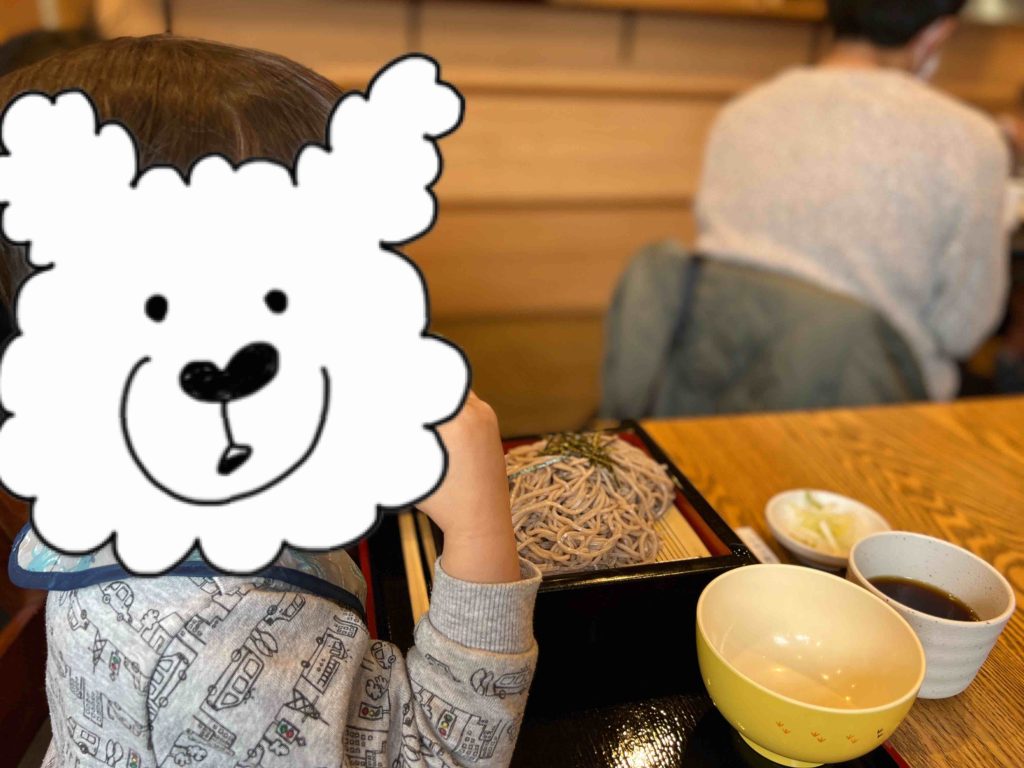小金井公園　食事　3歳　子供　ベビーカー